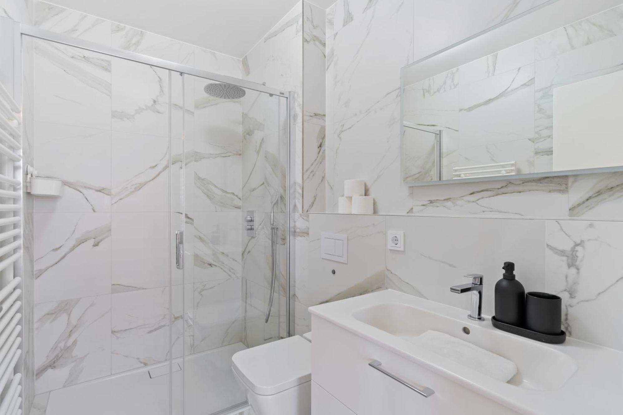Apartamento Charming Gasperich Near Cloche D'or Mall Luxemburgo